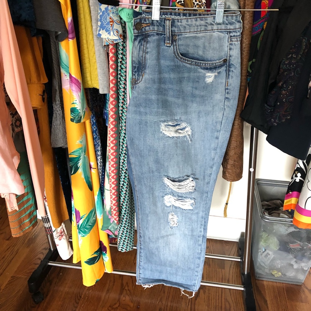 GAP Sexy Boyfriend Ripped Denim Jeans